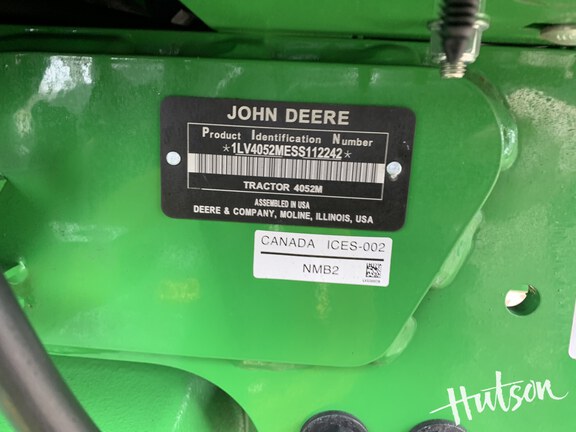 Photo of 2025 John Deere 4052M