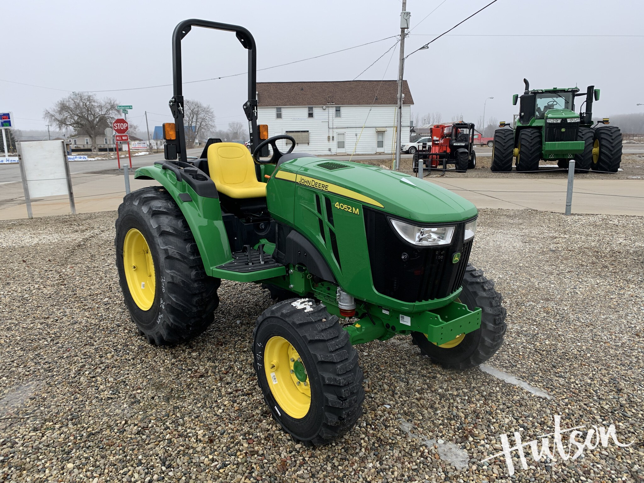 2025 John Deere 4052M