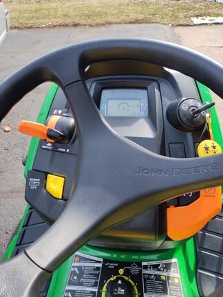 Photo of 2023 John Deere X330