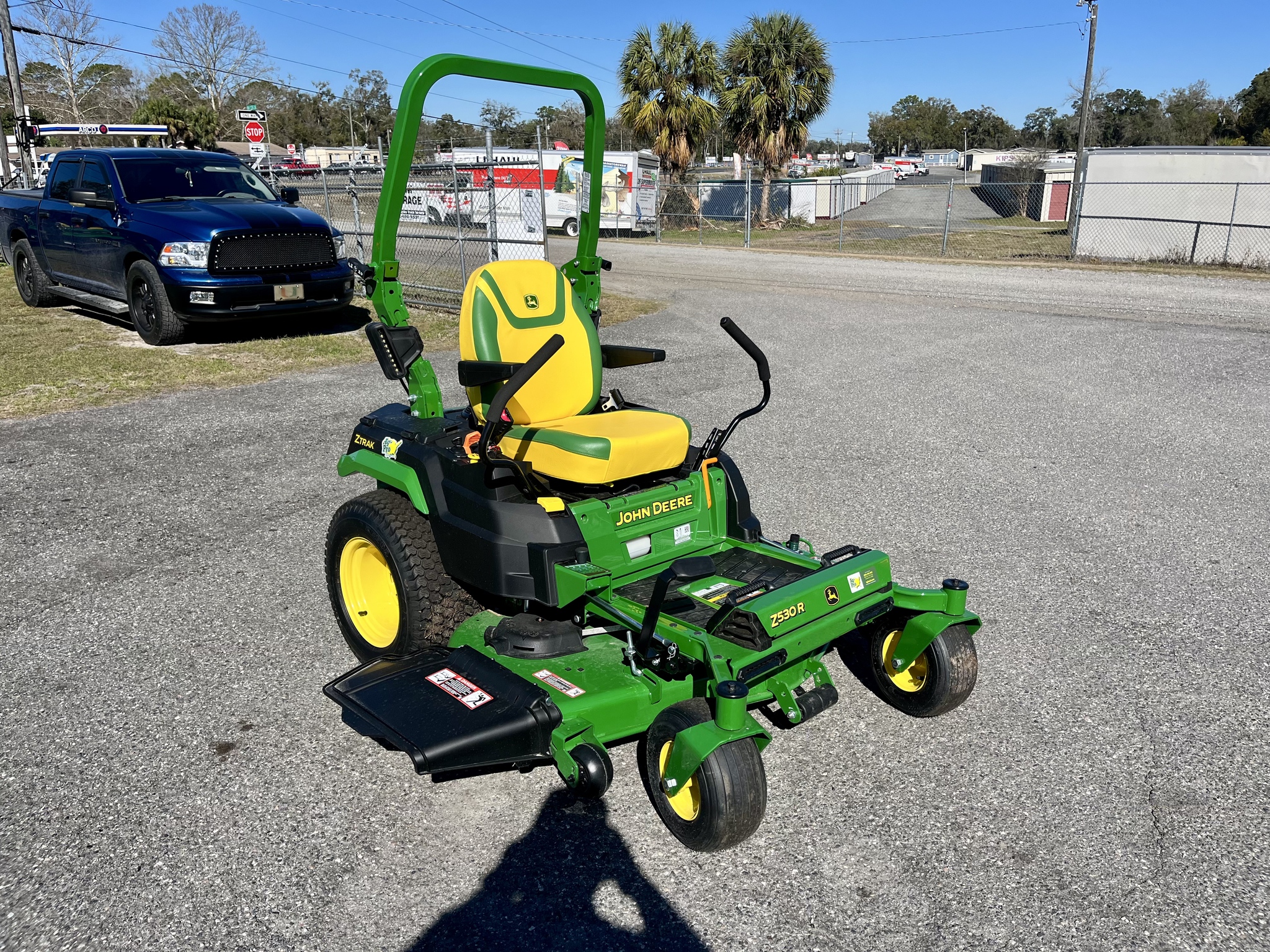 2026 John Deere Z530R Image 2