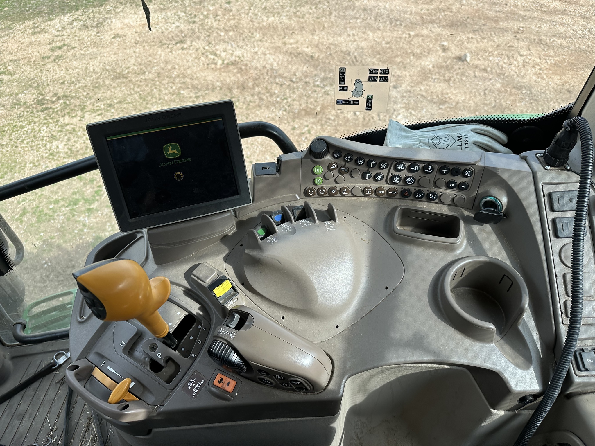  2022 John Deere 6130R at Heritage Tractor in Joplin, MO