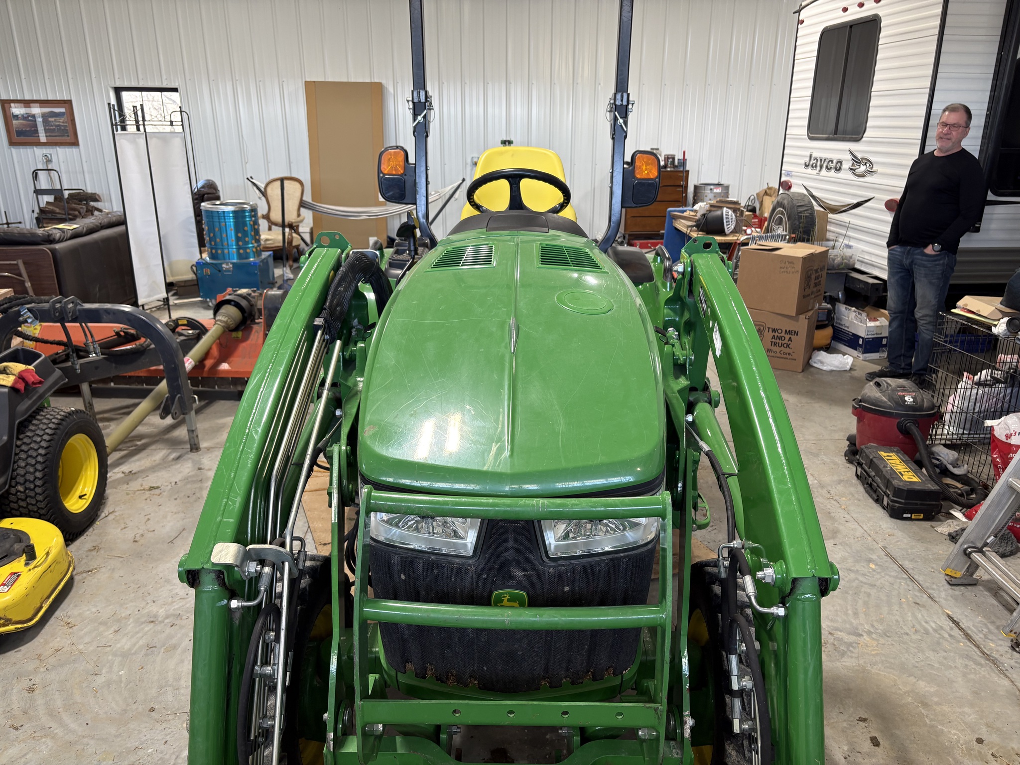  2019 John Deere 3033R at Heritage Tractor in Geneseo, IL