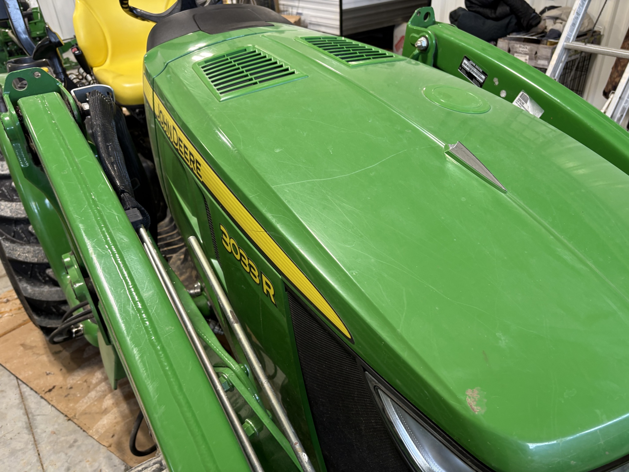  2019 John Deere 3033R at Heritage Tractor in Geneseo, IL