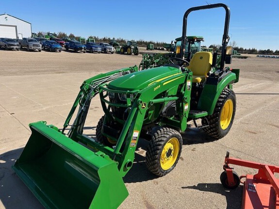 2023 John Deere 2032R (4th thumbnail)