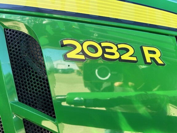 2023 John Deere 2032R (6th thumbnail)
