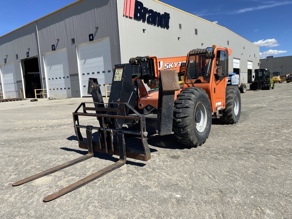 Photo of 2019 JLG 10054