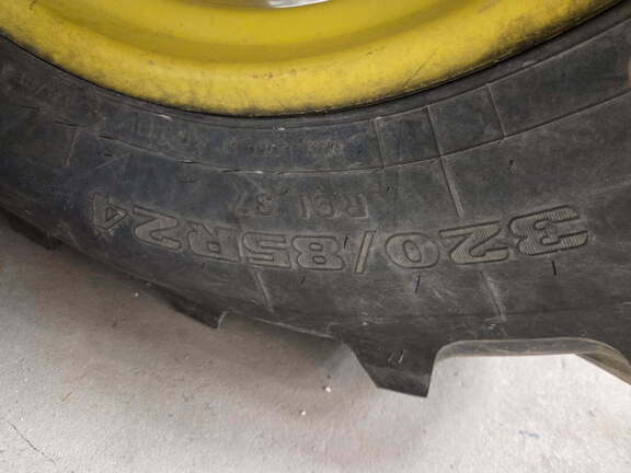 Photo of 2015 John Deere 5115M