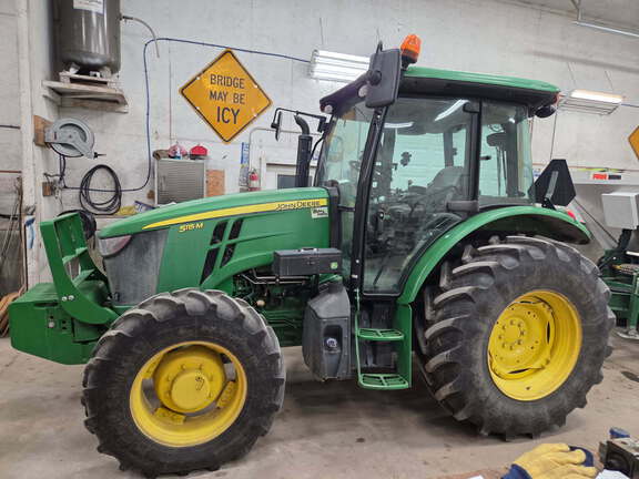 Photo of 2015 John Deere 5115M