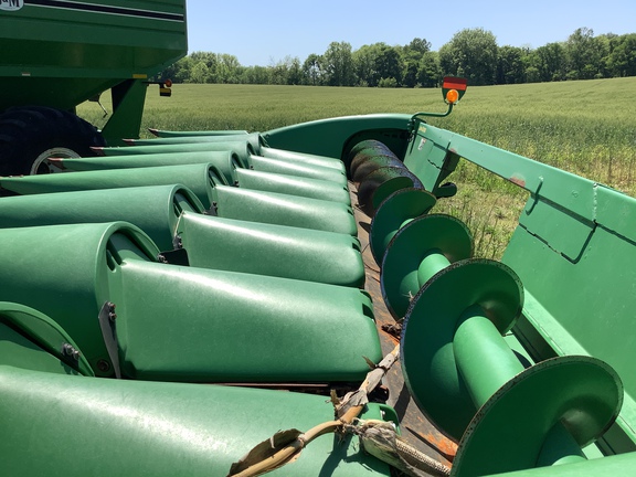 Photo of 2011 John Deere 608C