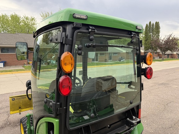2022 John Deere 1025R - Photo18