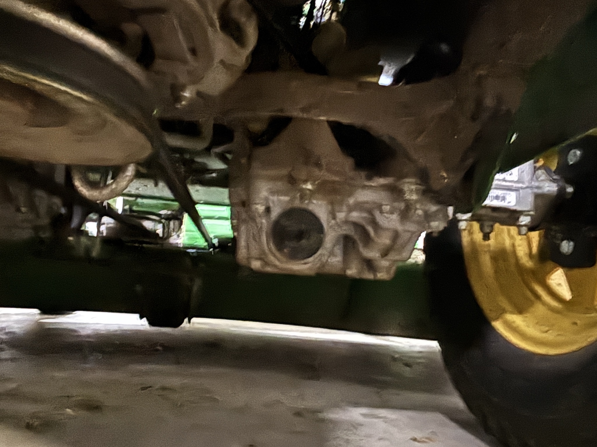 Used 2023 John Deere Z950M Zero Turn Mowers at Koenig Equipment in Richmond, IN - PhotoXL10