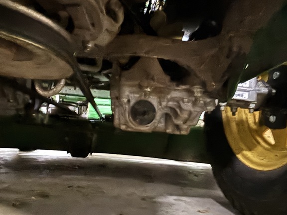 Used 2023 John Deere Z950M Zero Turn Mowers at Koenig Equipment in Richmond, IN - Photo10
