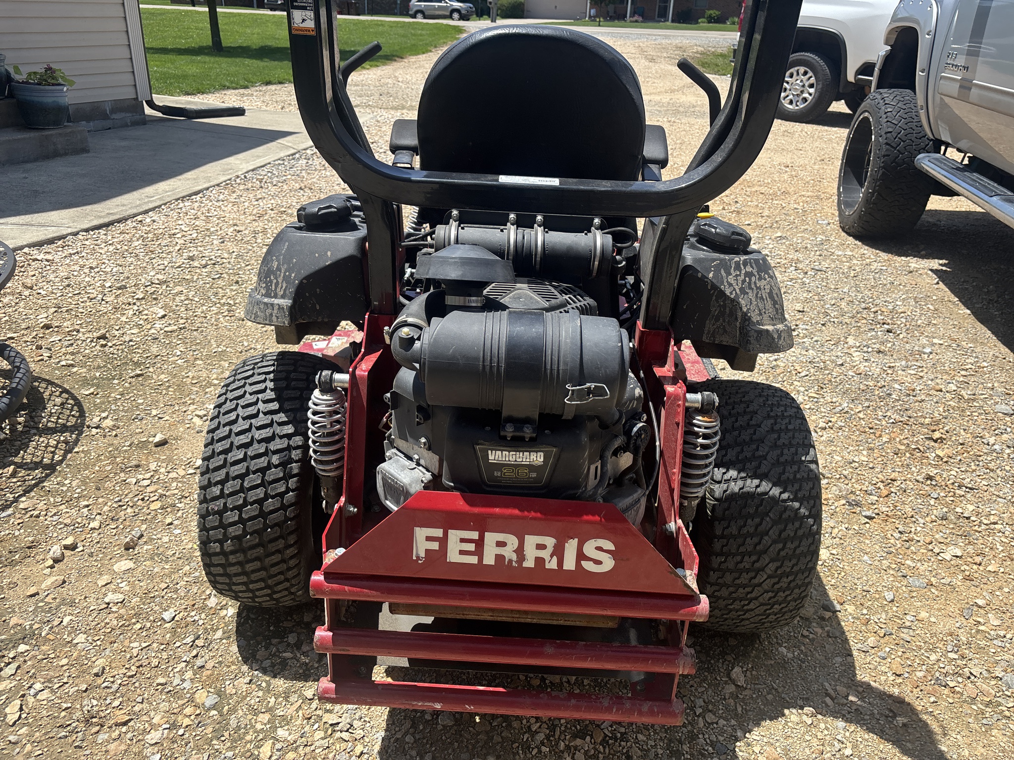 Used 2016 Ferris IS2100Z BV26 Zero Turn Mowers at Koenig Equipment in Tipp City, OH - PhotoXL11