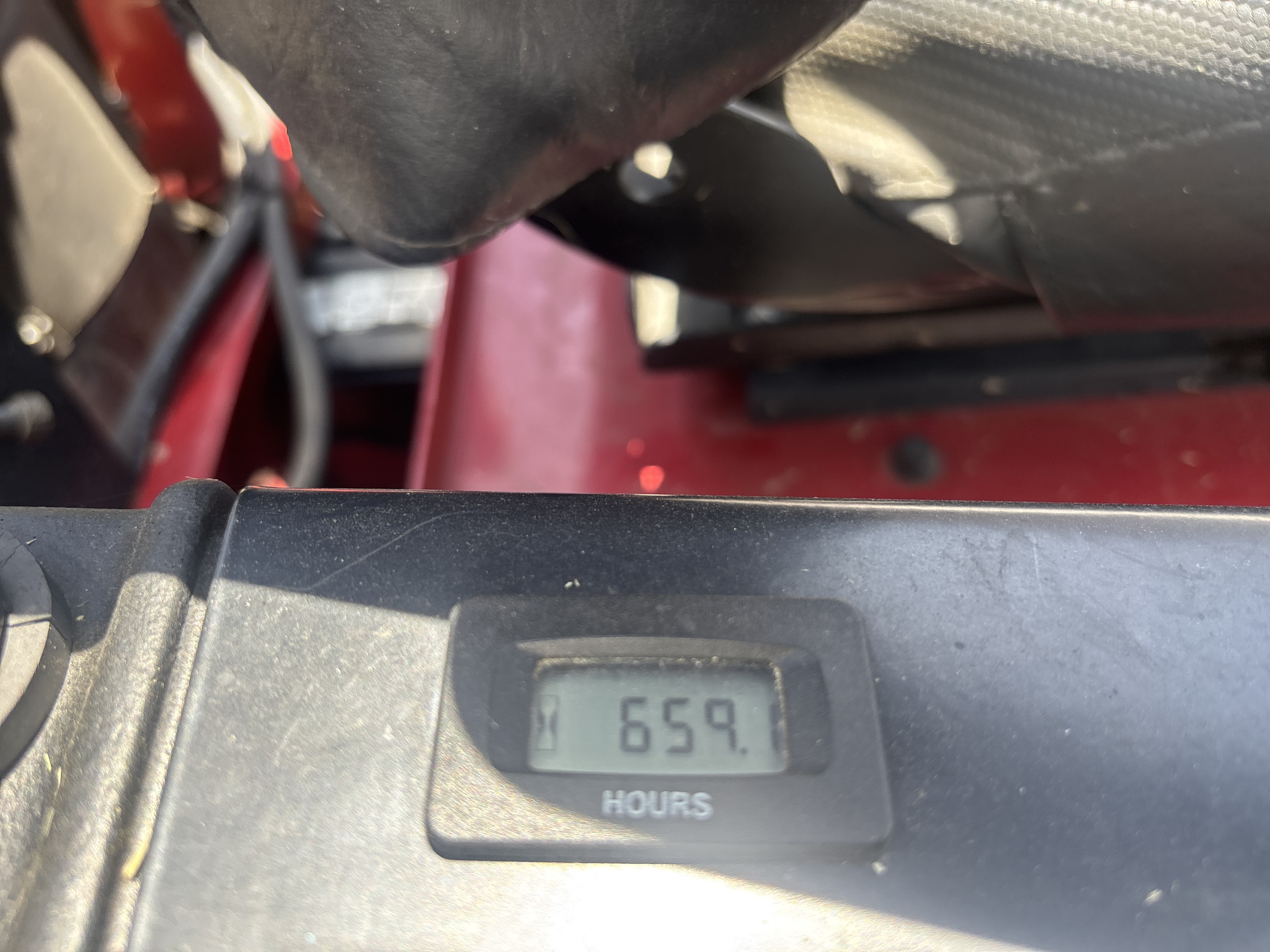 Used 2016 Ferris IS2100Z BV26 Zero Turn Mowers at Koenig Equipment in Tipp City, OH - PhotoXL12