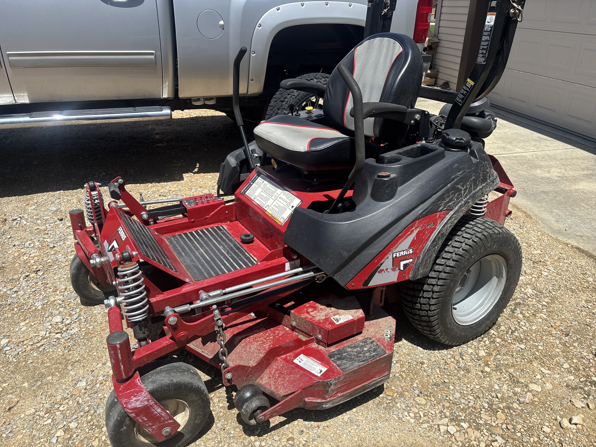 Used 2016 Ferris IS2100Z BV26 Zero Turn Mowers at Koenig Equipment in Tipp City, OH - PhotoXL13