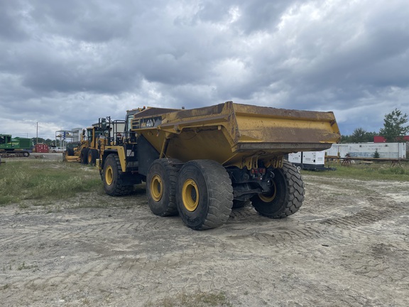 2016 Komatsu HM400-5