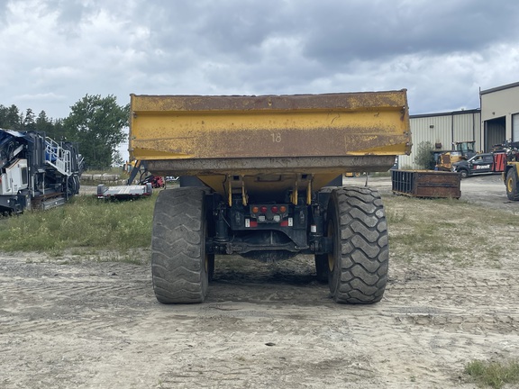 2016 Komatsu HM400-5