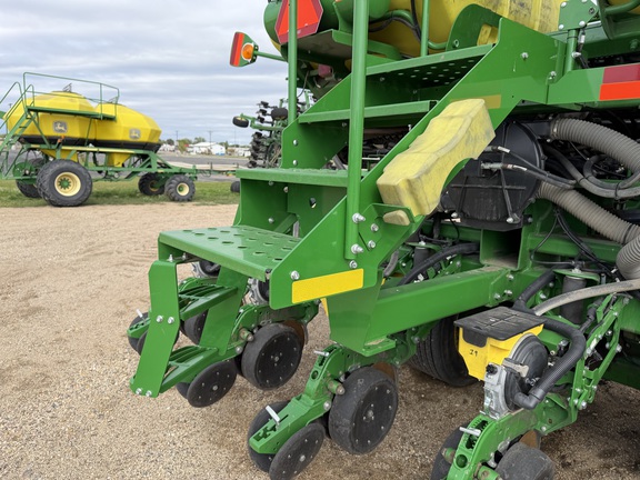 2019 John Deere DB90 - Photo32