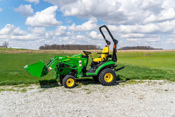 New In-Stock 2026 John Deere 1025R Compact Utility Tractors at Koenig Equipment in Urbana, OH - Photo1