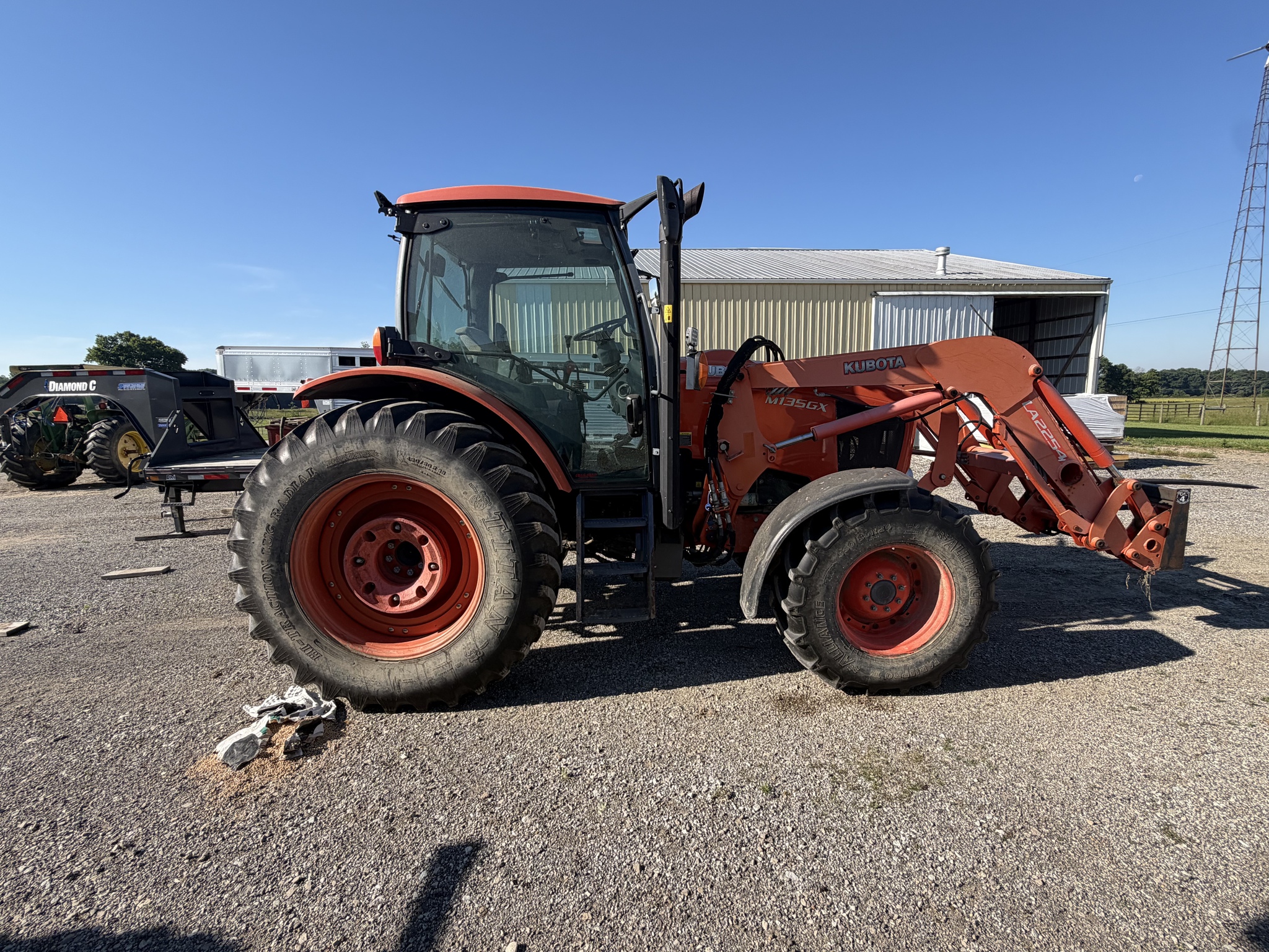 Used 2013 Kubota M135GX Utility Tractors at Koenig Equipment in Franklin, IN - PhotoXL5