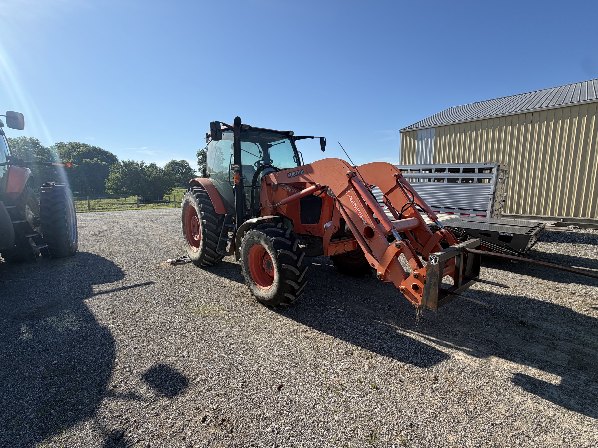 Used 2013 Kubota M135GX Utility Tractors at Koenig Equipment in Franklin, IN - PhotoXL6