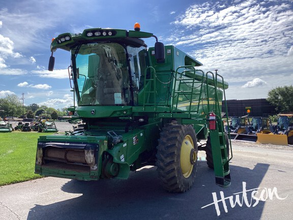 Photo of 2013 John Deere S660