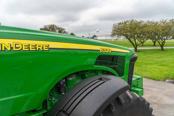 Used 2004 John Deere 8320 Row Crop Tractors at Koenig Equipment in Anna, OH - Photo20