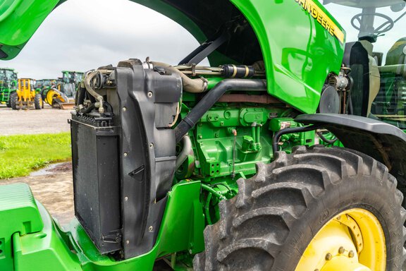 Used 2004 John Deere 8320 Row Crop Tractors at Koenig Equipment in Anna, OH - Photo21