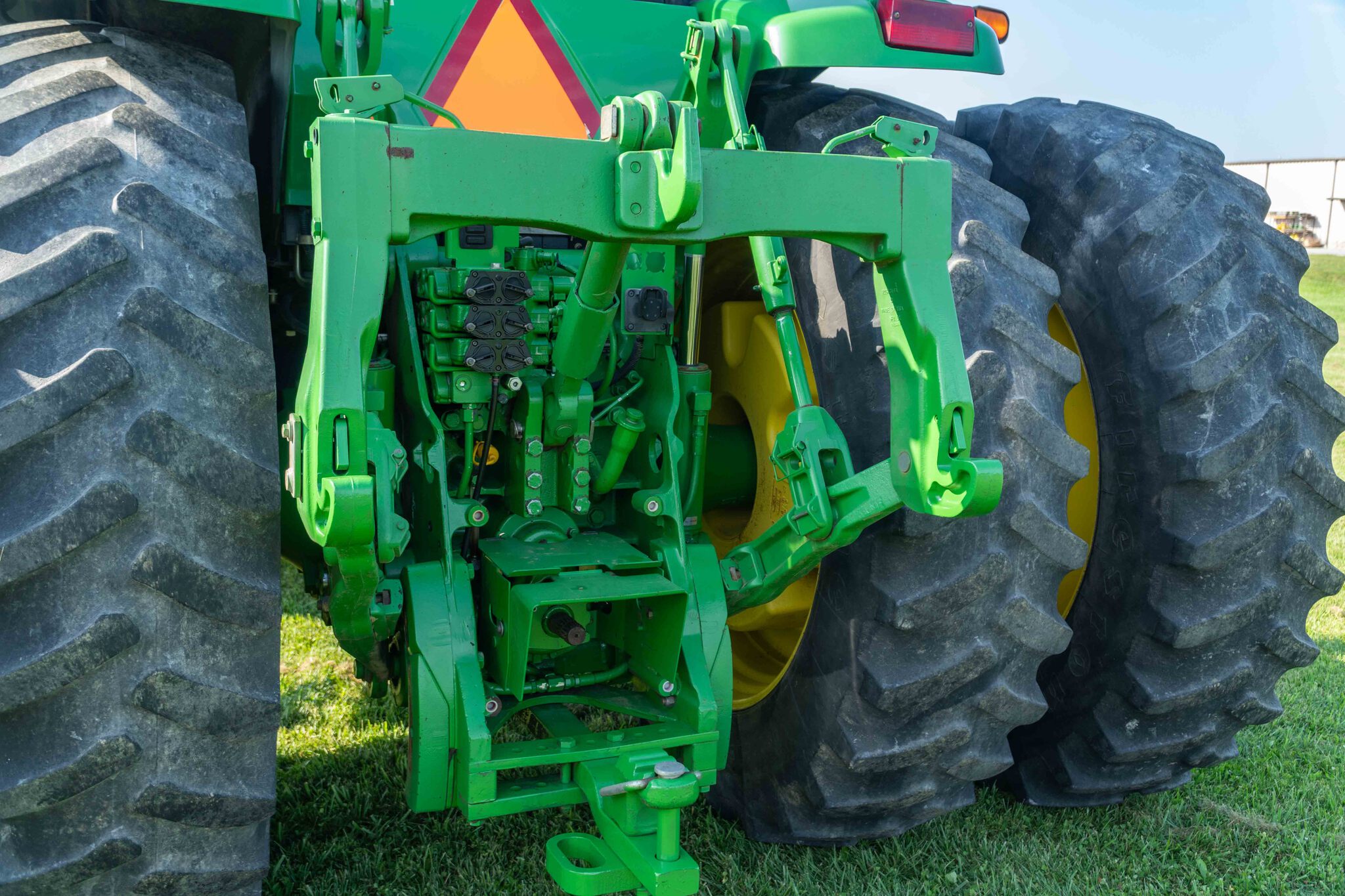 Used 2004 John Deere 8320 Row Crop Tractors at Koenig Equipment in Anna, OH - PhotoXL14