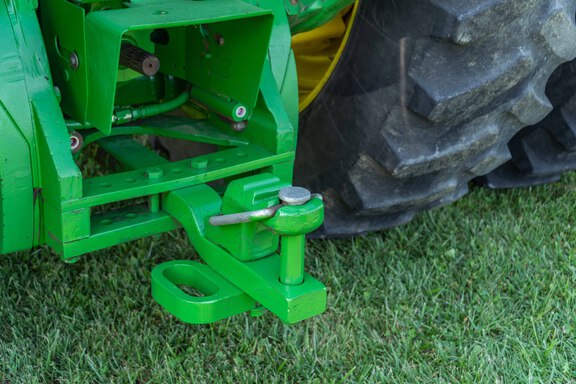 Used 2004 John Deere 8320 Row Crop Tractors at Koenig Equipment in Anna, OH - Photo17