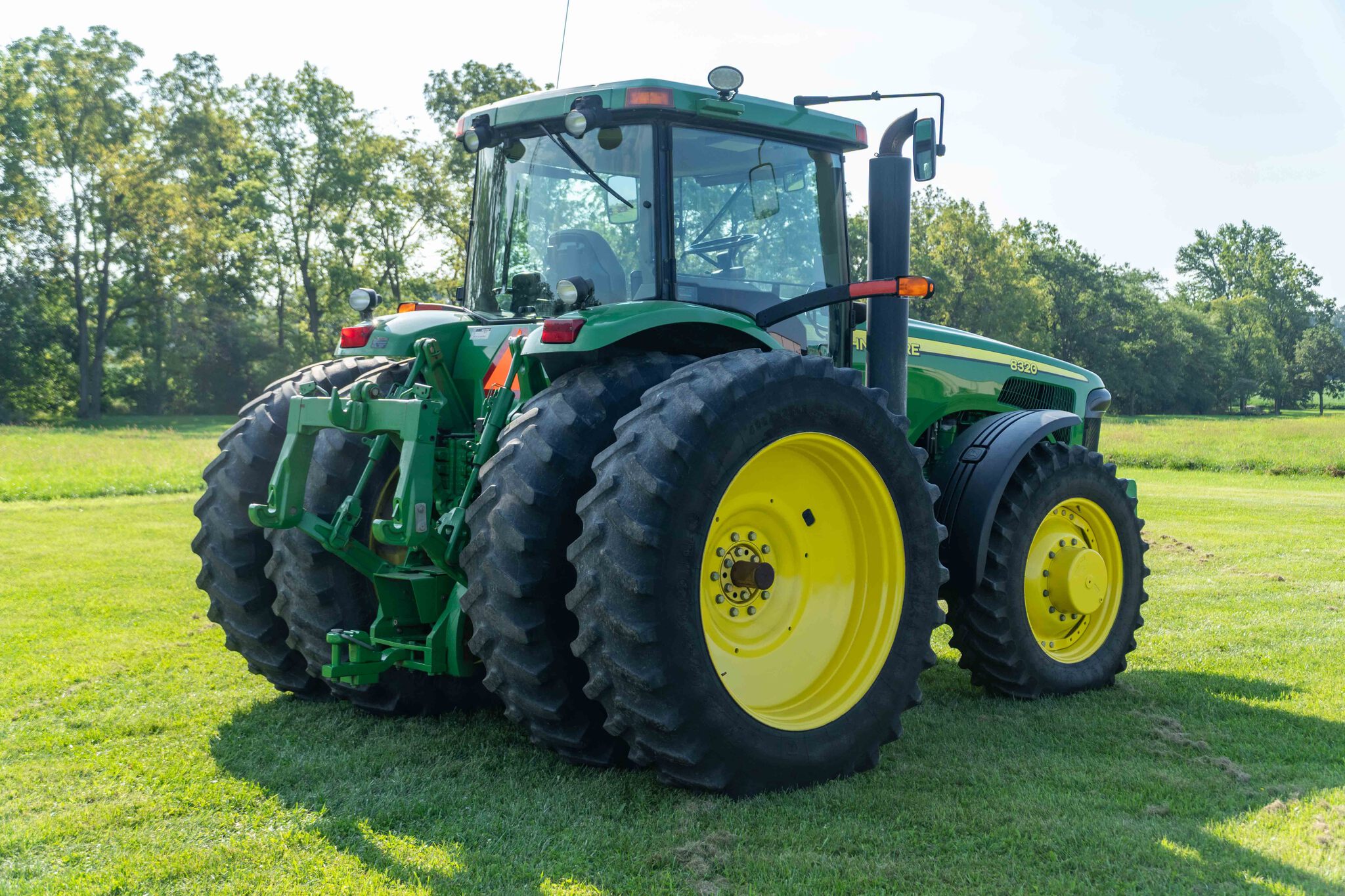 Used 2004 John Deere 8320 Row Crop Tractors at Koenig Equipment in Anna, OH - PhotoXL4