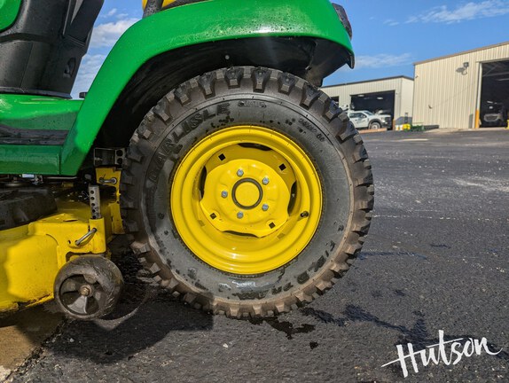 Photo of 2016 John Deere X590