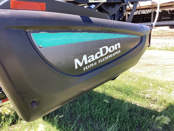 2014 MacDon FD75-S - Photo9