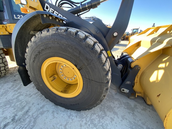 2023 John Deere 524 P