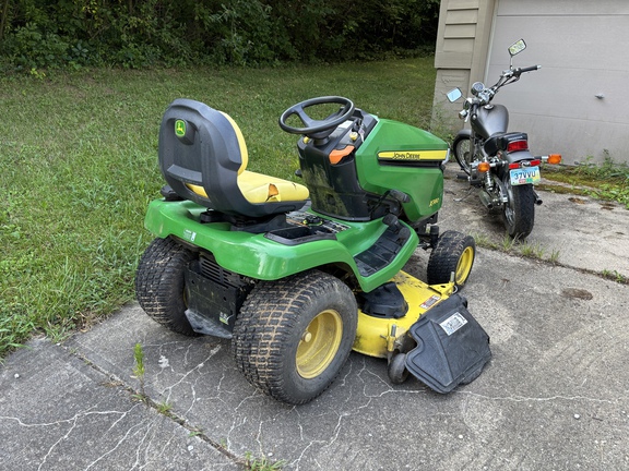 Used 2018 John Deere X380 Lawn & Garden Tractors at Koenig Equipment in Oxford, OH - Photo4