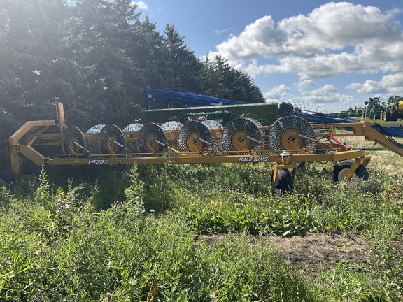 2023 Bale King VR581