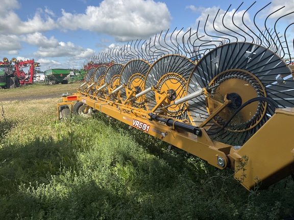 2023 Bale King VR581