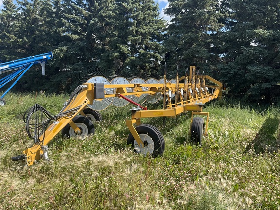 2023 Bale King VR581