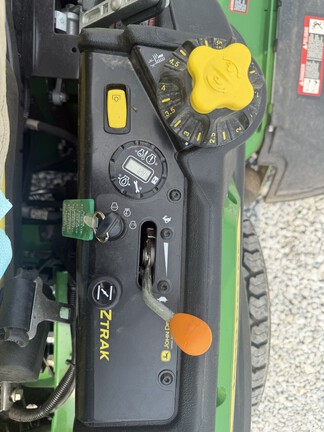 2024 John-Deere Z950R