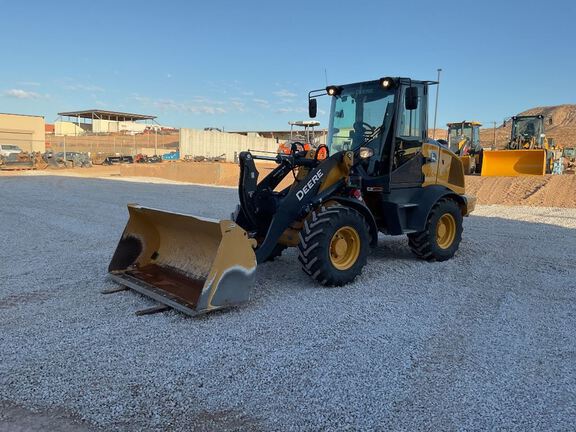 Photo of 2022 John Deere 324L