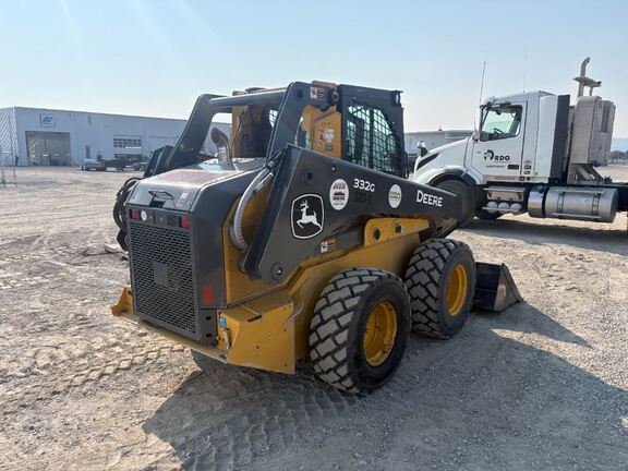 2022 John Deere 332G