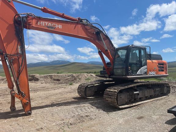 Photo of 2015 Hitachi ZAXIS 300LC