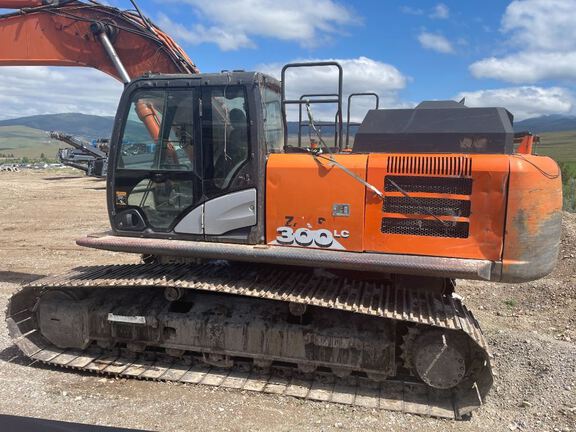 2015 Hitachi ZAXIS 300LC