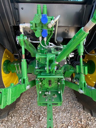 2026 John Deere 5090E