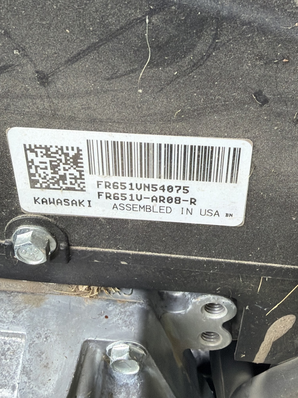 Used 2025 John Deere Z320R Zero Turn Mowers at Koenig Equipment in Franklin, IN - PhotoXL3