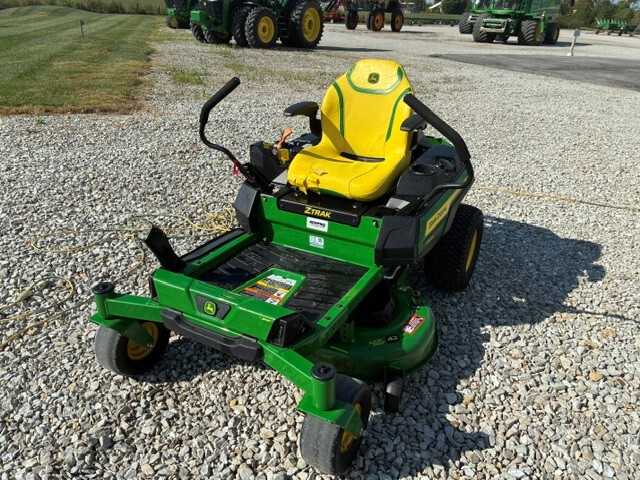 Used 2025 John Deere Z320R Zero Turn Mowers at Koenig Equipment in Greensburg, IN - PhotoXL0