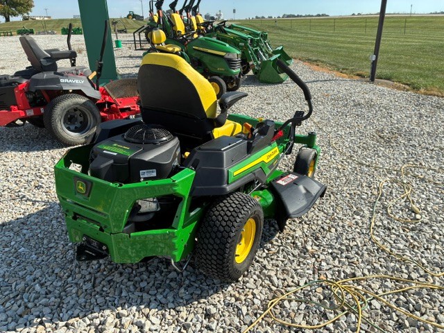 Used 2025 John Deere Z320R Zero Turn Mowers at Koenig Equipment in Greensburg, IN - PhotoXL3