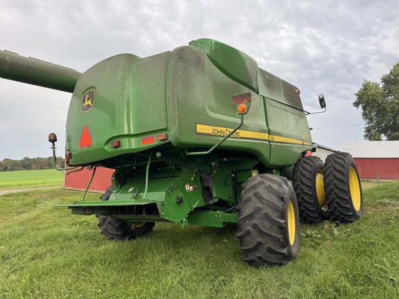Photo of 2011 John Deere 9670 STS
