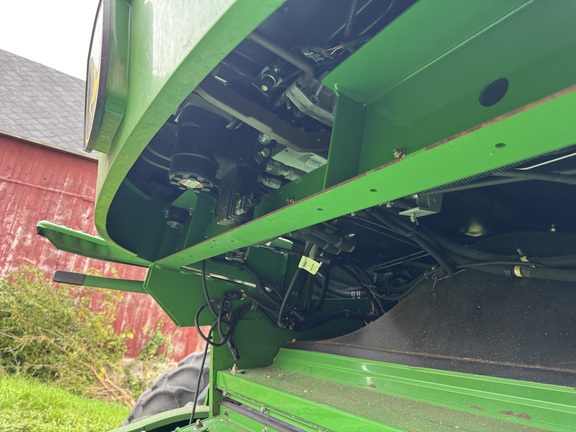 Photo of 2011 John Deere 9670 STS