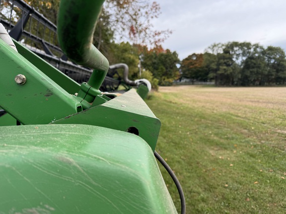 Photo of 2013 John Deere 630F